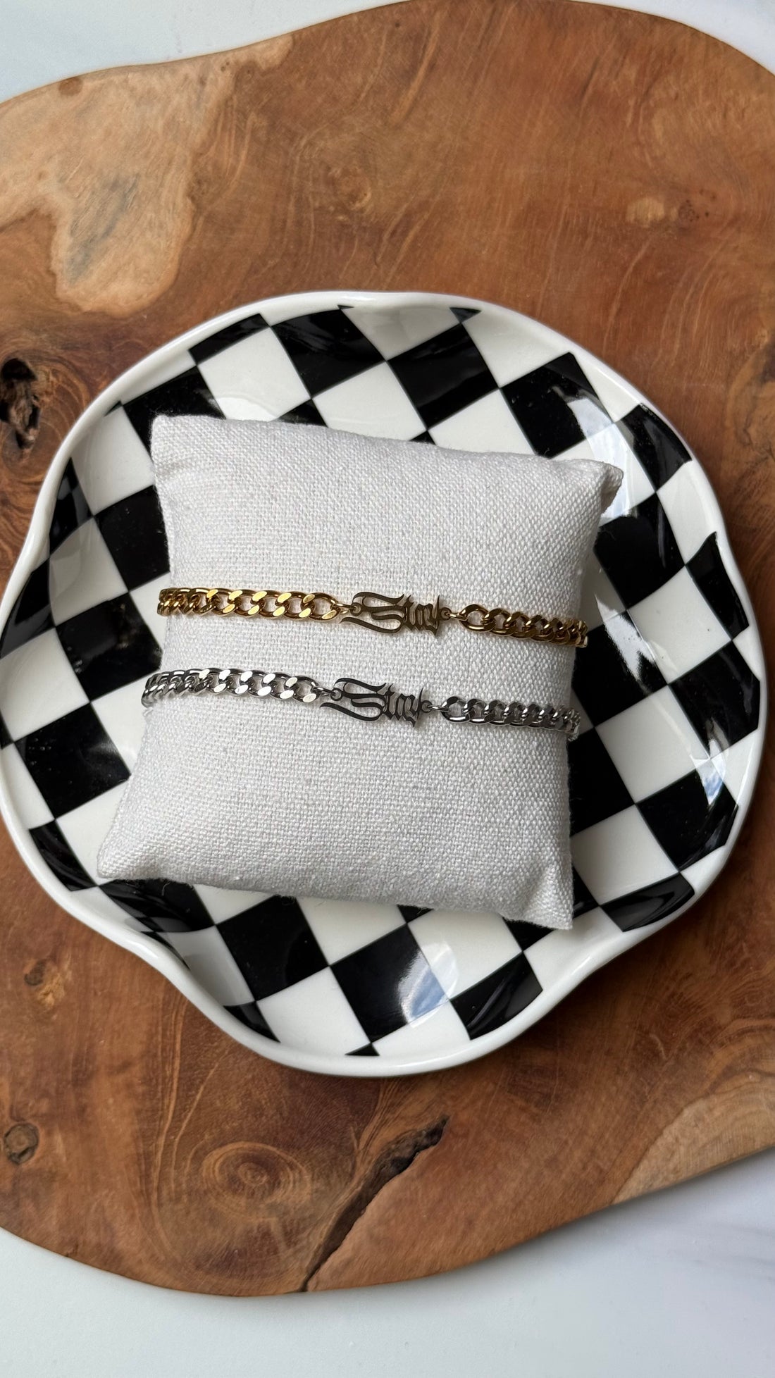 STAY BRACELET